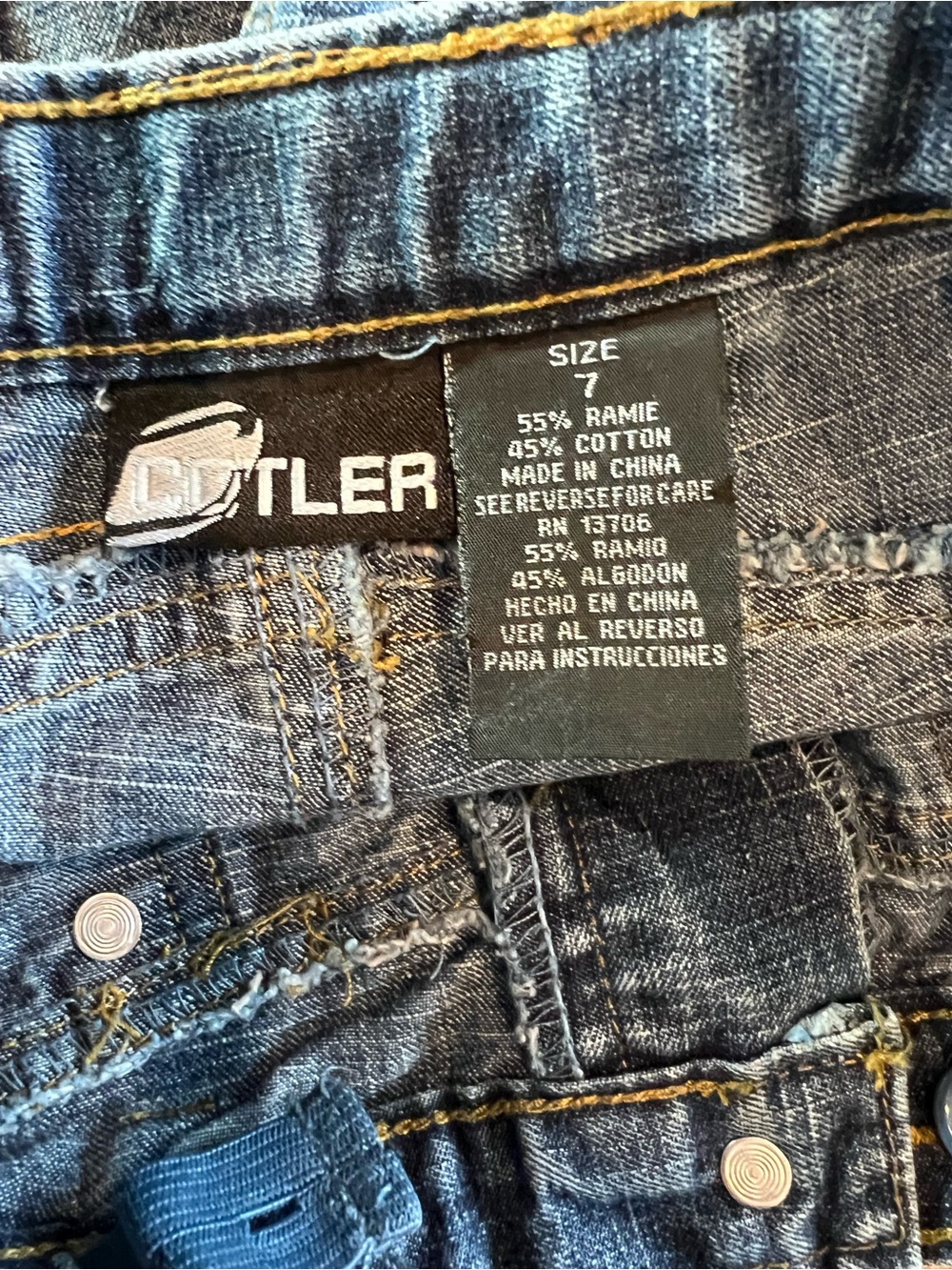 Boys Vintage Y2K Denim Cargo Shorts Size 7 - Picture 4 of 4